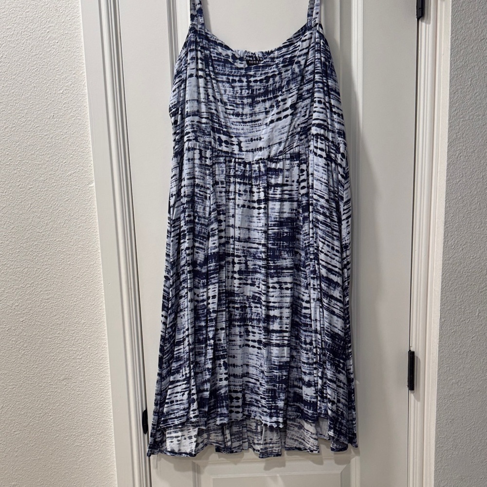 Torrid Navy and White Tie-Dye Maxi Skirt